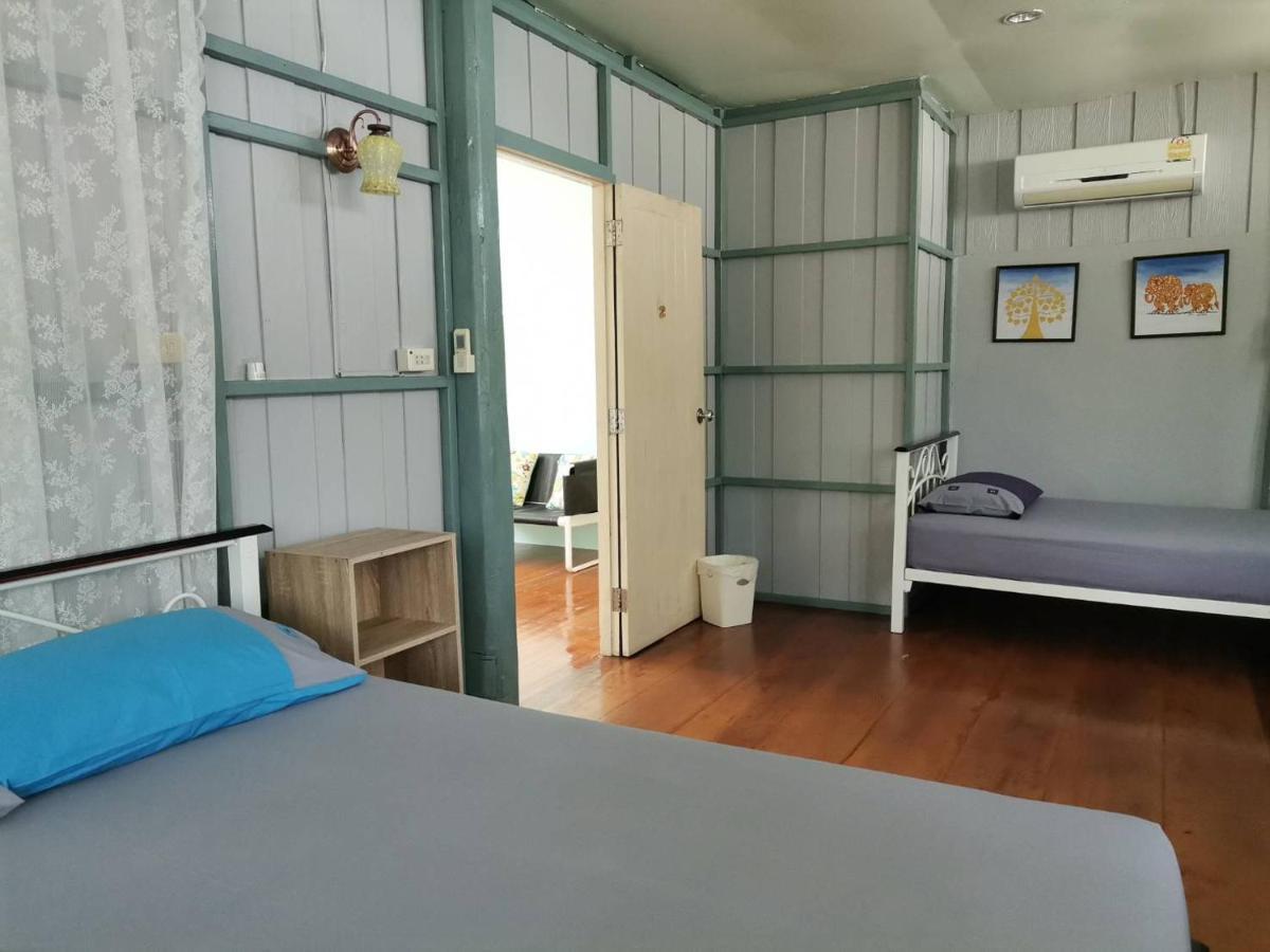Milano Home Guesthouse プラチュワップキーリーカン エクステリア 写真