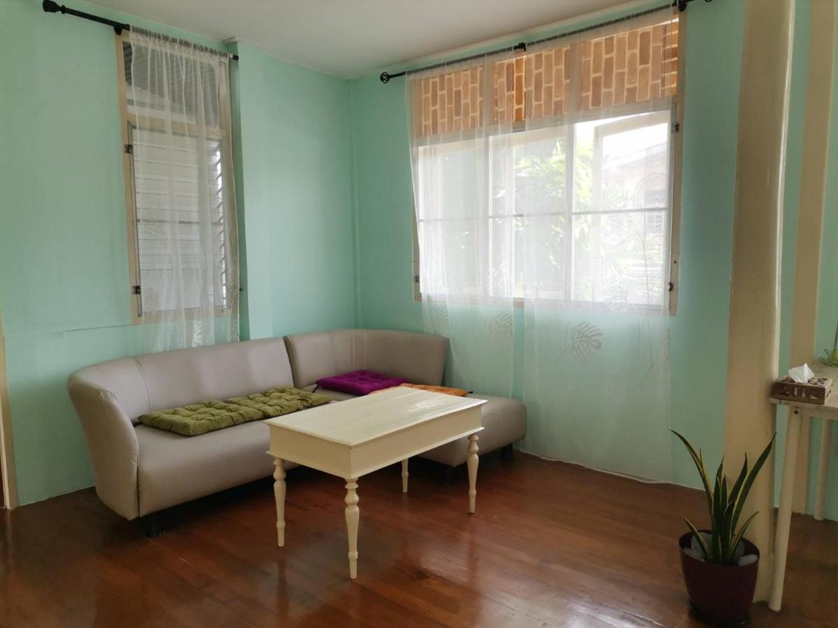 Milano Home Guesthouse プラチュワップキーリーカン エクステリア 写真