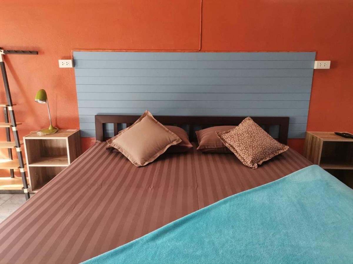 Milano Home Guesthouse プラチュワップキーリーカン エクステリア 写真
